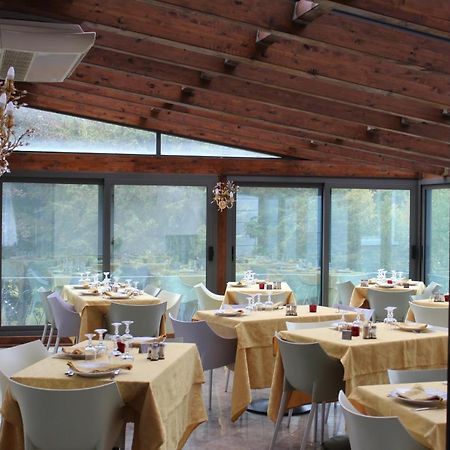 Hotel Margherita Montepiano Kültér fotó
