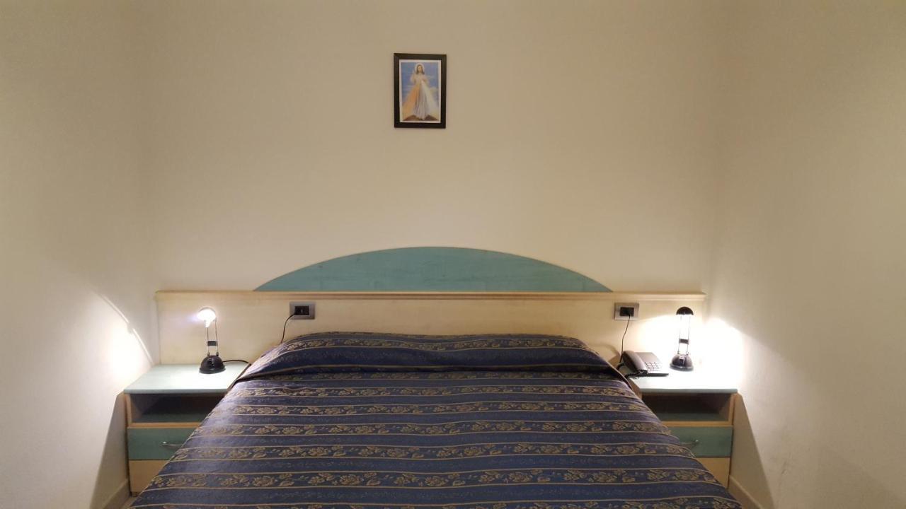 Hotel Margherita Montepiano Kültér fotó